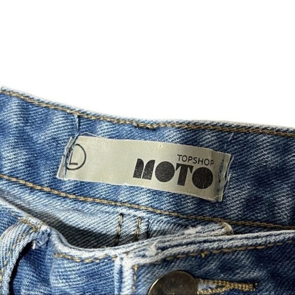TopShop Moto Dip Dyed Cut-Off Denim Shorts Size L – Ombre High-Waisted Jean Shor - Picture 2 of 6